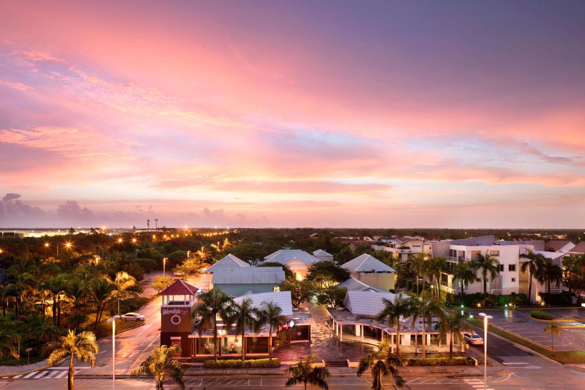 Four Points By Sheraton Punta Cana Exterior foto